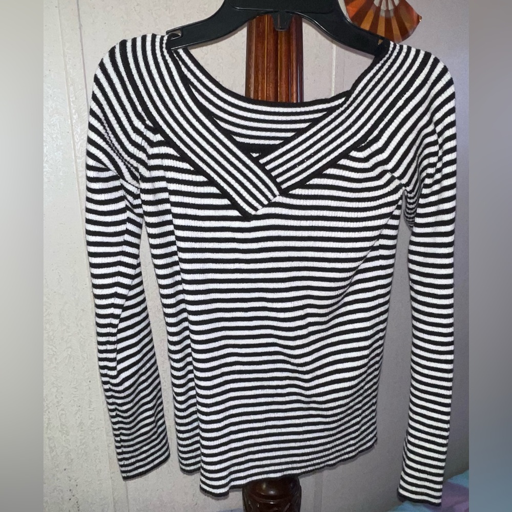 Rue21 Sweater